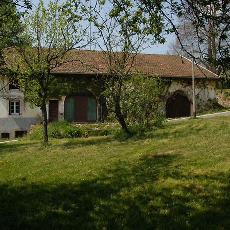 דירות La Chapelle  S'Yvoux Plait מראה חיצוני תמונה